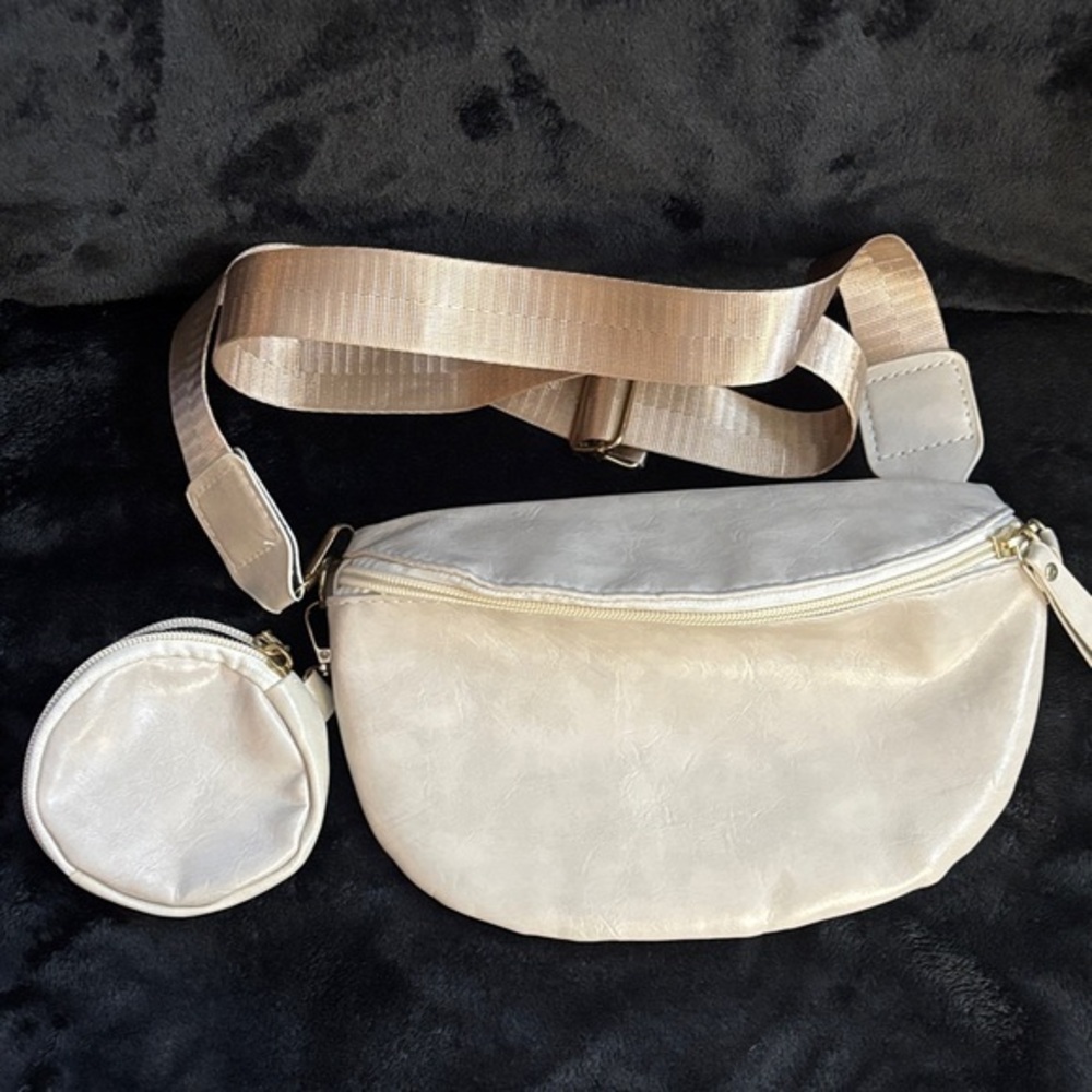 Belt bag Fanny pack with matching coin purse and adjustable strap, cream colored